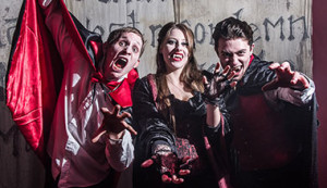 	 Chessington World of Adventures Halloween 2015 vampires